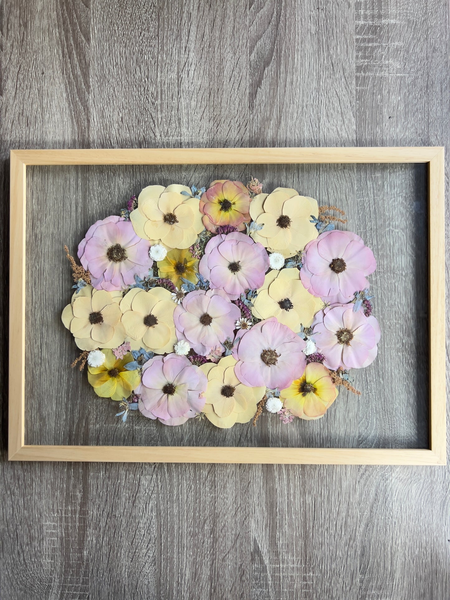 30 cm x 40 cm